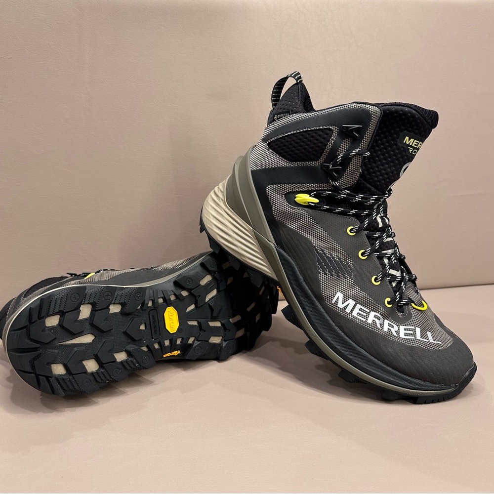 Merrell Rogue Hiker Mid GORE-TEX Hiking Boots - Boulder/Black